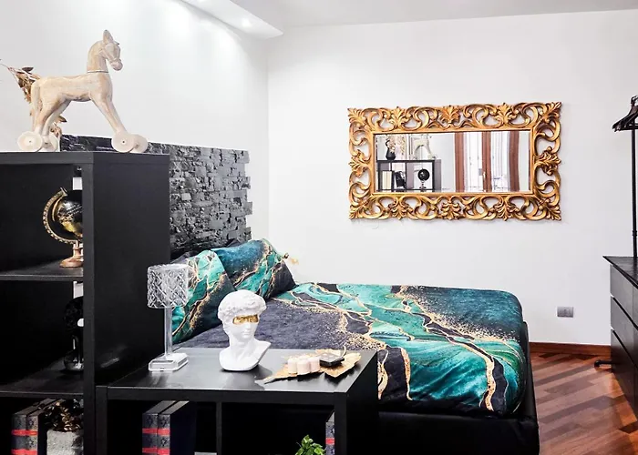 Apartamento Colosseum Historic - 17th Century Building *
