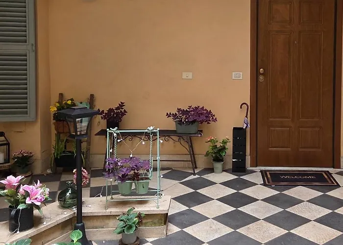 Colosseum Historic - 17th Century Building Appartement Rome